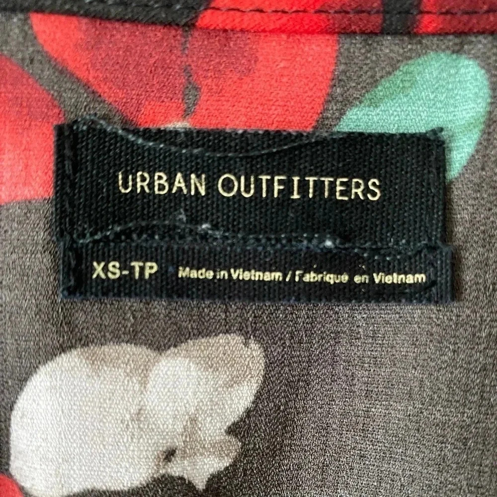 URBAN OUTFITTERS | Michelle Plunging Red & Black Floral Mini Dress Size XS - Picture 8 of 8